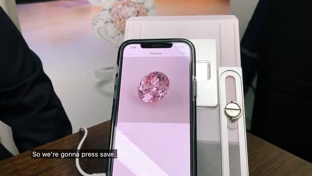 GemLightbox Macro Demo – Brilliant Cut Pink Diamond on Grey