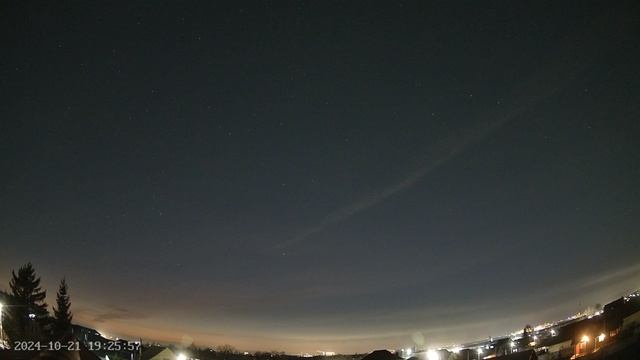 Поезд Старлинков в небе Башкирии 2024.10.21