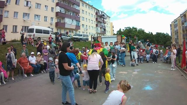 Маленькая страна ... день  защиты детей на ул.Зелёной о.Русский