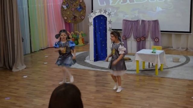 Театральная постановка "Сказка про волшебника Огогоха и мышей ведущих себя очень плохо"