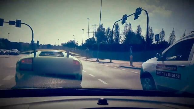 Wiesia mierzy się z Lambo Murcielago LP-640