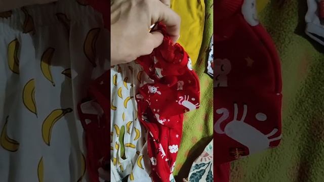 Макаку Викулю приодели