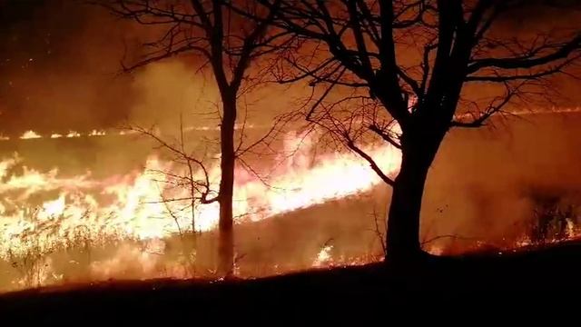 В Райчихинске экскаватор повредил теплотрассу