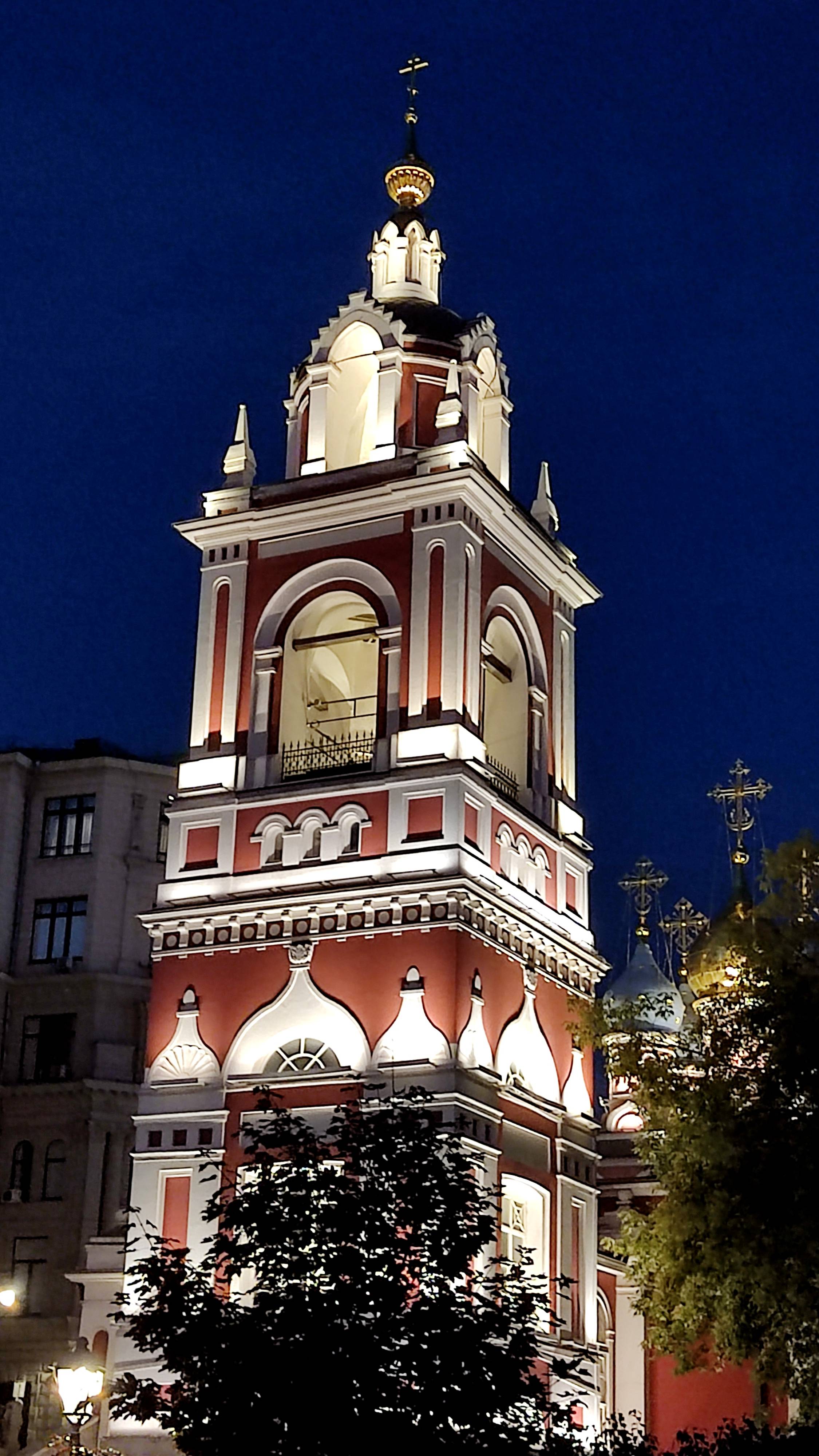 Колокольня храма Георгия Победоносца на Варварке🎇Москва 22.08.2024