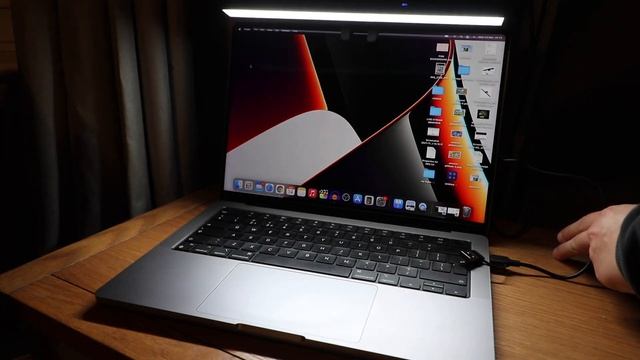 Quntis Laptop Lamp LED Light Bar - Review