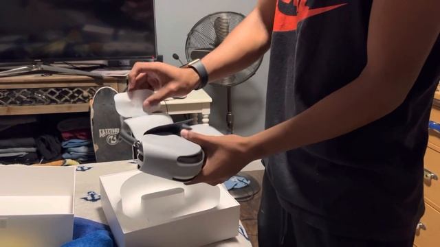 Unboxing the airpods max