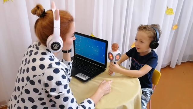 Рубрика "Интервью устами детей" на  Новом радио "Катя Владимировна и весёлая компания"