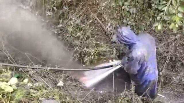 Прочистка и промывка трубопровода, а также канала выхода отработанной воды.