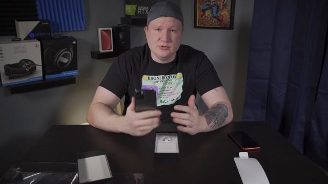 Iphone 12 Pro Max (Graphite) Unboxing spoiler... it's BIG
