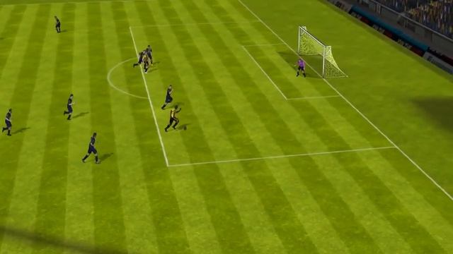 FIFA 13 iPhone/iPad - Apple Inc vs. U.N.A.M.