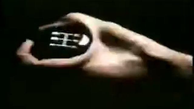 Saab 900  Commercial Ad