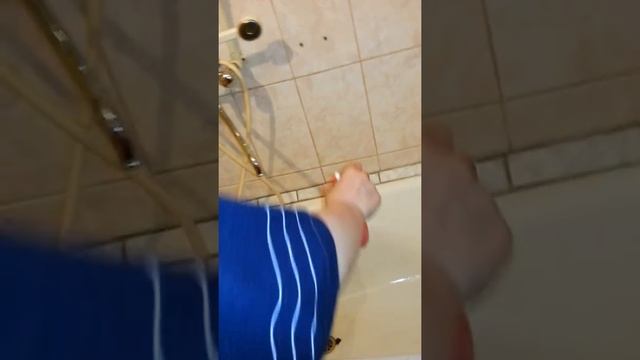 Клопы в Печенгской ЦРБ -часть 2. Дизинфекция. Включать субтитры.