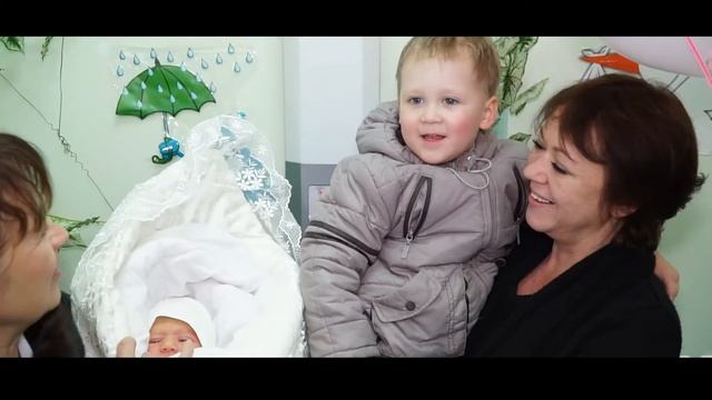 Выписка из роддома Алёна ролик Full HD