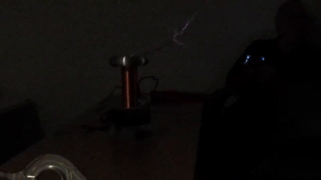 Southwest tech tesla speaker