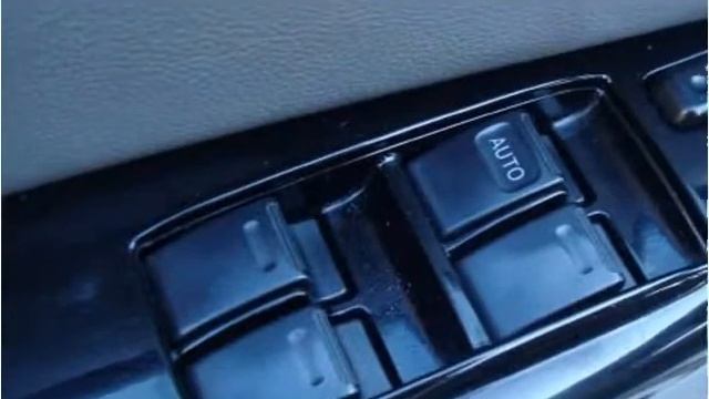 2005 Toyota Sienna available from AAA Motors