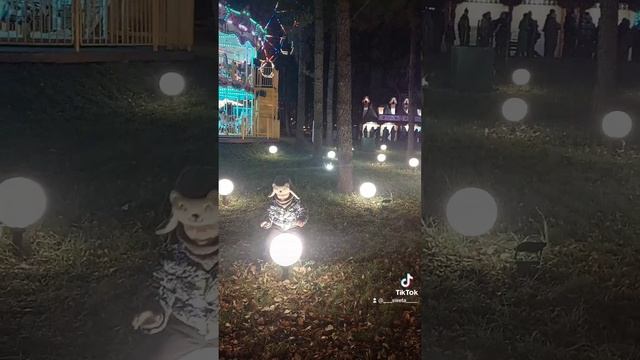 танцую в парке