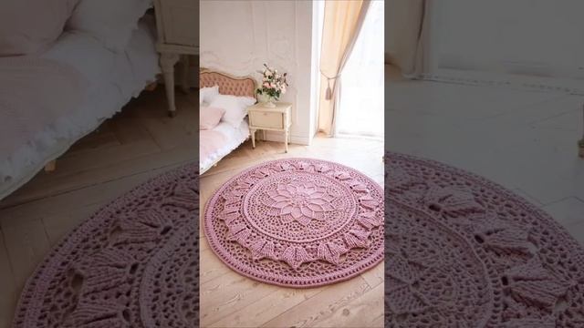 На все эти изделия есть подробные видео мастер-классы на сайте www.lacemats.ru #crochet #crochetrug