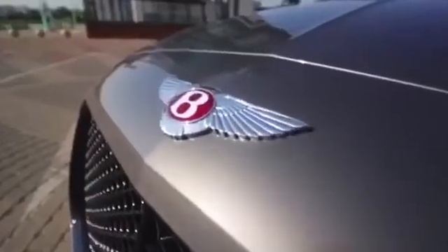 bentley машина богачей