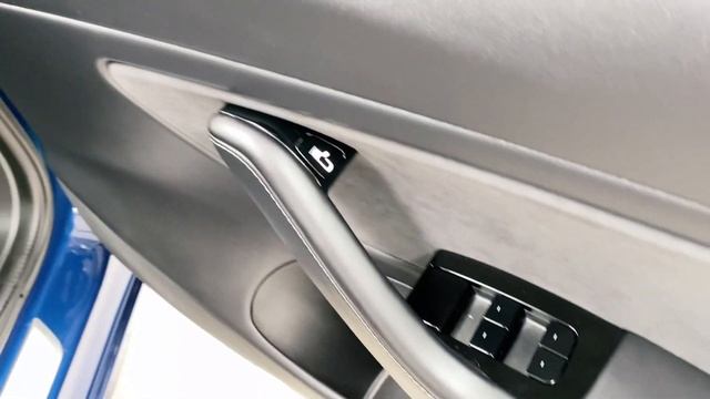 Tesla Model 3 (Dual Motor) Long Range Auto 4WDE 4dr