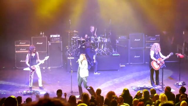 Tesla, Shock Tour. 