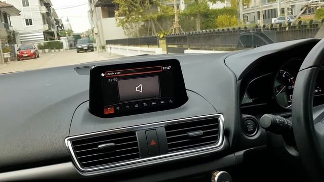 Mazda 3 Skyactiv 2018 เพิ่ม tv ดิจิตอล