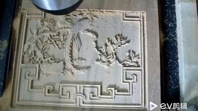 Lansen CNC router: atuto tool charge machine engraving on wood