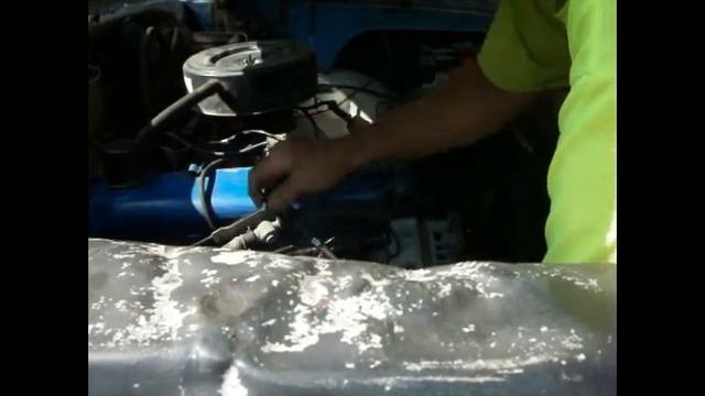 1975 Dodge D100 slant 6 wiih a 727 automatic. How to paint steel rims. #patna #dodgetrucks #junk