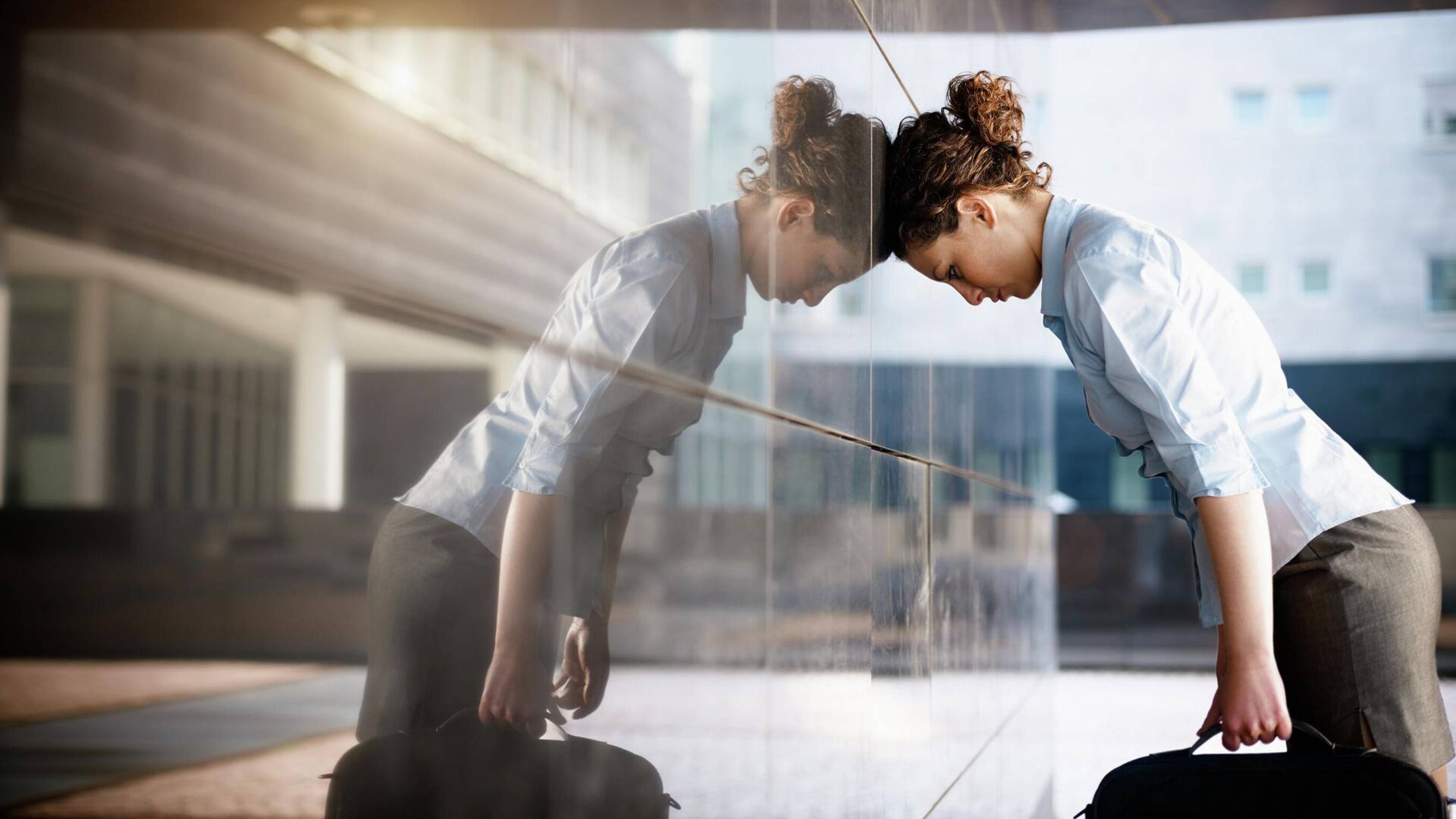 НЕУДАЧИ И СТРАДАНИЯ