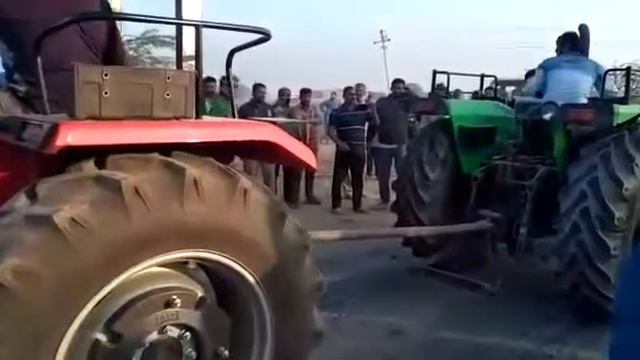 Messy Fargussion 9000 V/S Same 55hp 4wd