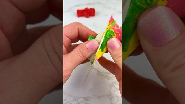 Бальзамы для губ Sour Patch - отличное видео ASMR! #asmr