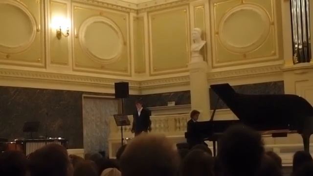 Марат Золотовицкий - ''Дым над костром истории'' и ''Тиранозавр атакует'