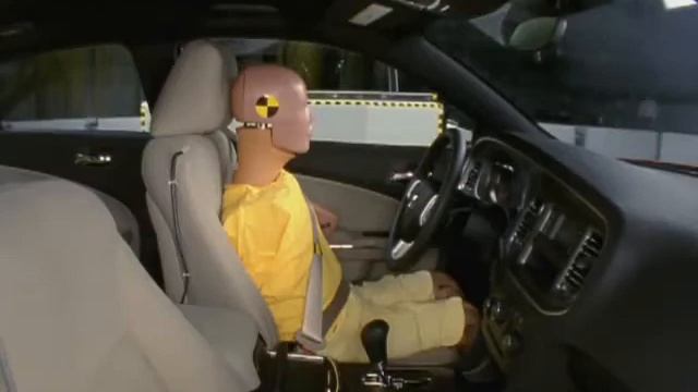 2011 Dodge Charger test.flv