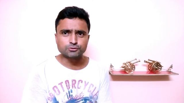 Microsoft pulls Windows 10 October 2018 Update | in Hindi | data being deleted | October | 2018