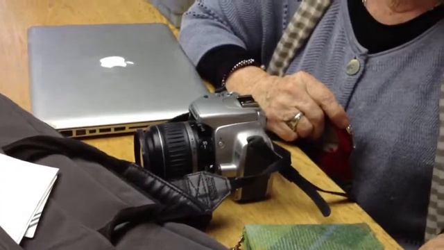 #GrannyApple #applestore #apple #macbook #london