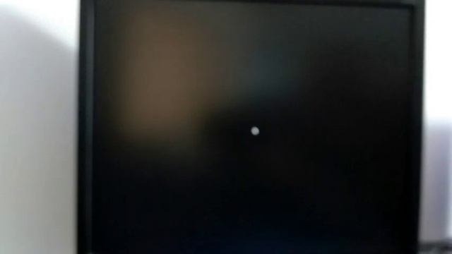 Włączanie Macmini + SSD + Linux Mint