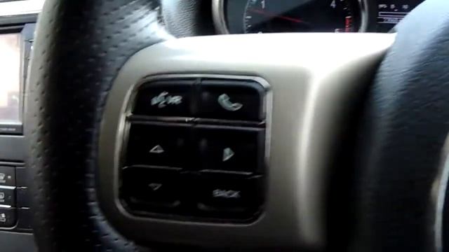 YT13FMO - Jeep Grand Cherokee 3.0 CRD Limited 5dr Auto in Red