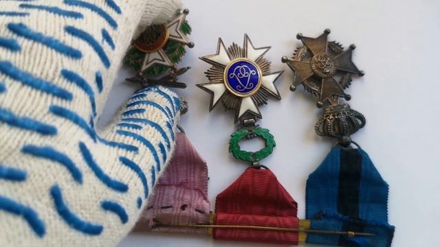 Колодка на три награды Бельгии.