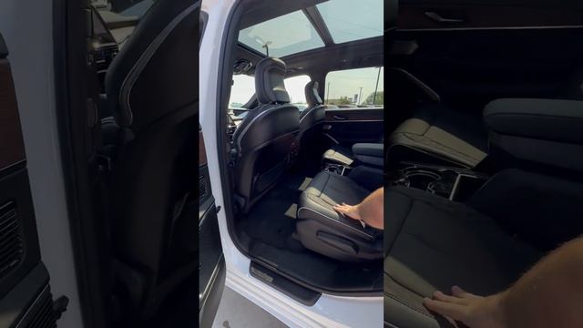 2023 Jeep Grand Cherokee L Summit | Payne Edinburg CDJR | Edinburg, Texas