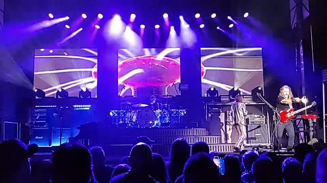 Edison's Medicine. Tesla. Ho-Chunk Casino, Baraboo, WI. 7-2-22