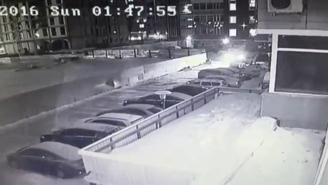 Внедорожник разбил четыре авто