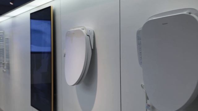 Vancoco smart toilet seat with operate plate