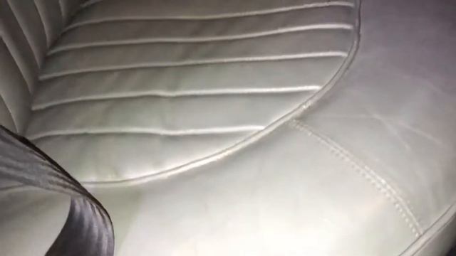 Jaguar mark 2 walk around (interior)