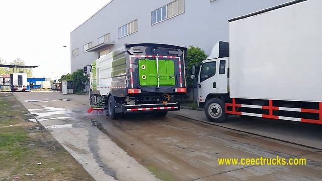 FAW Road sweeper truck with washer