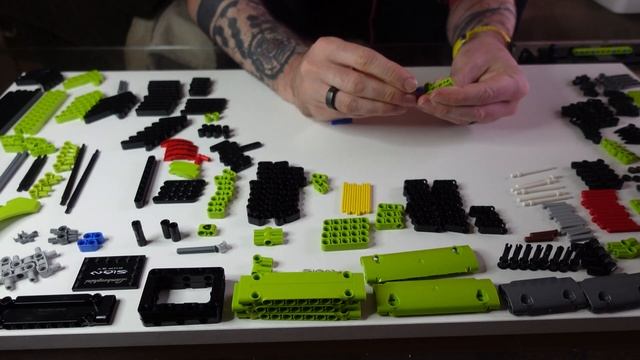 Lego Technic Lamborghini Sian #42215 Part 13