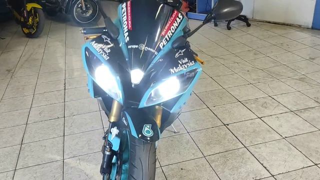 Мини обзор Yamaha r6 2008.