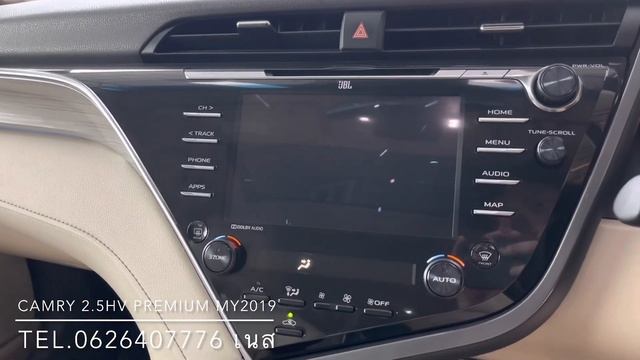 รุ่นนี้หาตัวจับยากในรถคลาสเดียวกัน TOYOTA CAMRY 2.5HV PREMIUM ปี2019 หลังคาแล้ว ทัชControlหลัง