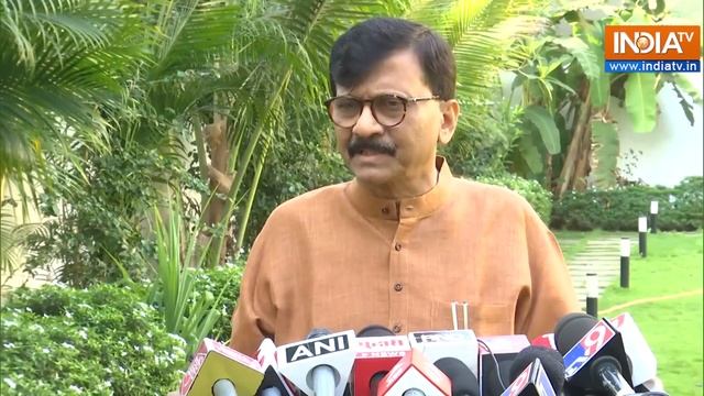 Lok Sabha Elections से पहले Seat Sharing पर बोले Sanjay Raut, PM Modi पर भी बोला हमला