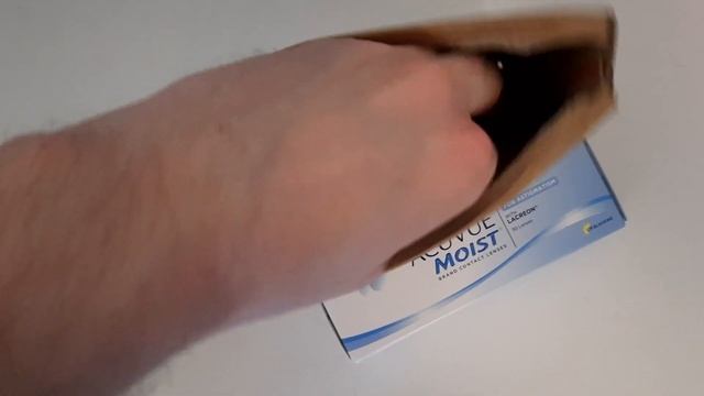 Acuvue Moist and €10 discount on Sensee.com
