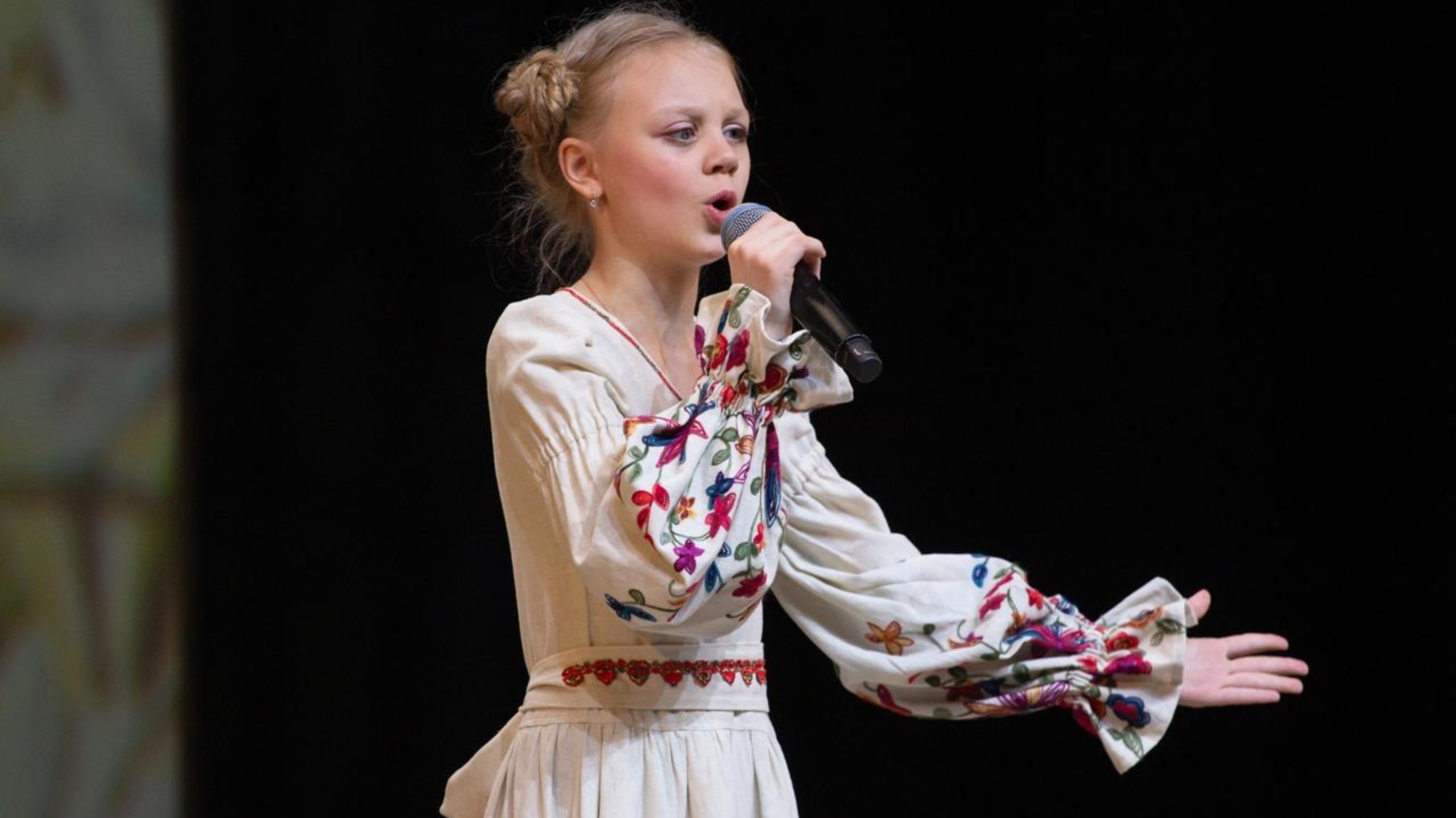 Василиса Ершова, 10 лет
С. Трофимов "Родина"