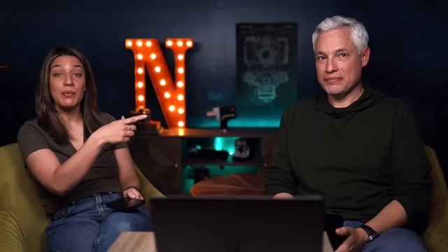 VIDEO is BETTER than PHOTOGRAPHY: Let's FIGHT